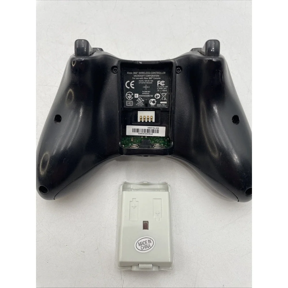 Genuine OEM Black Microsoft Xbox 360 Wireless Controller Works